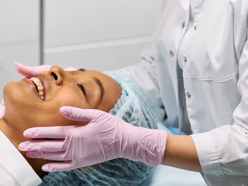 VISO — Estetica Beauty & Care